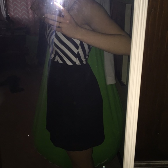 White and black mini dress - Picture 2 of 6